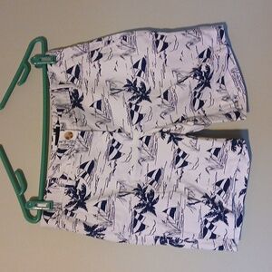 Talbots Women's White and Navy Print Shorts Size 6
